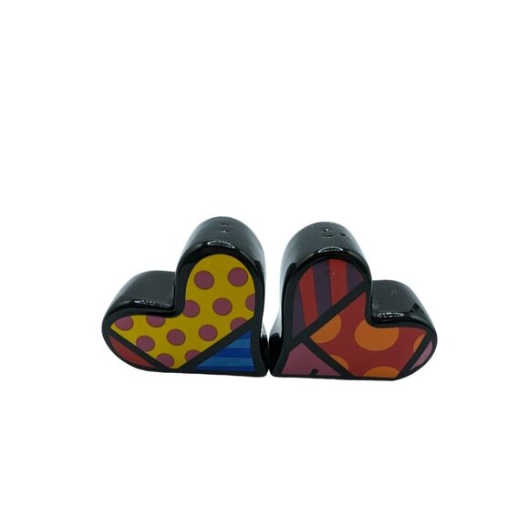 Romero Britto Other - SET OF ROMERO BRITTO HEART SHAPED SALT AND PEPPER SHAKERS